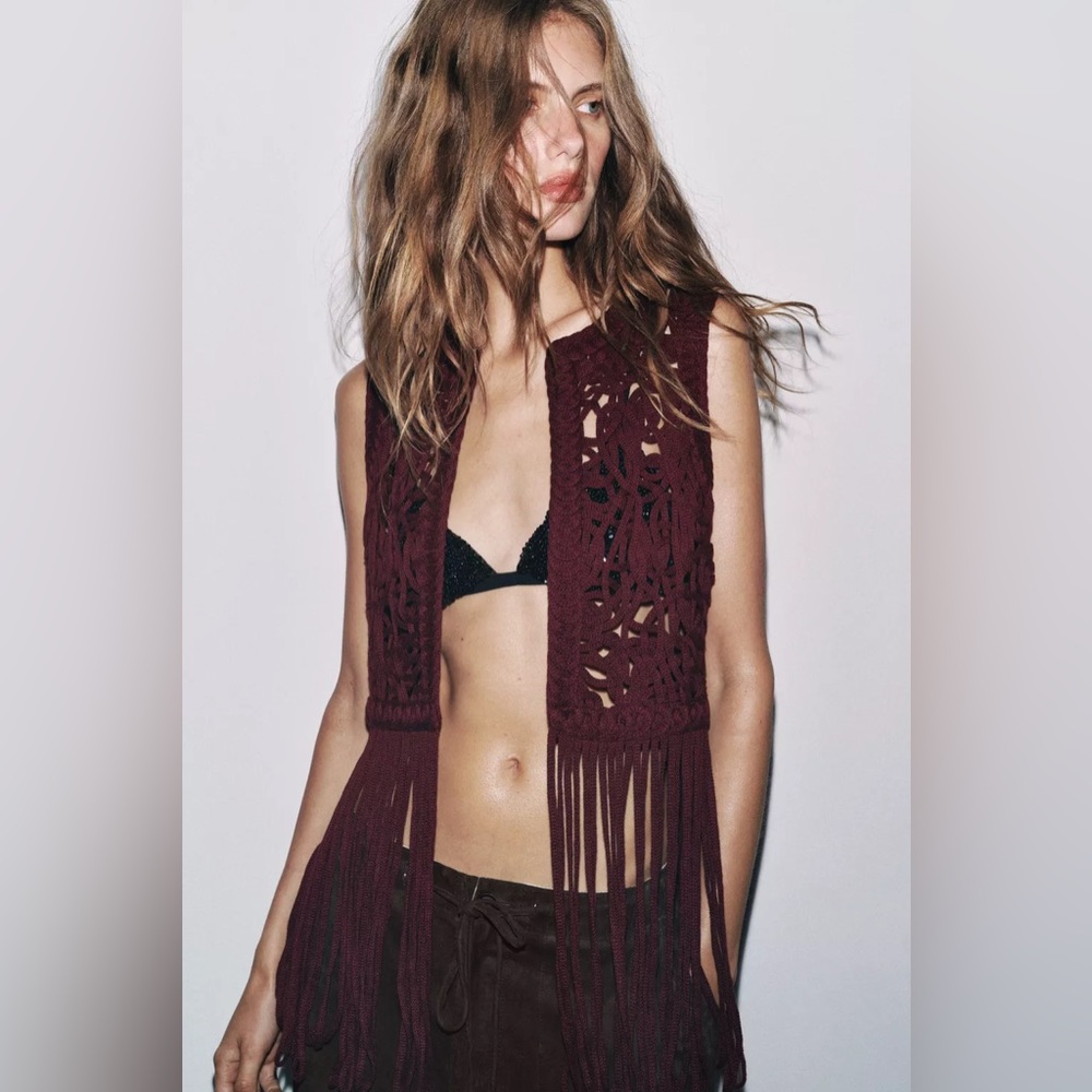 MACRAMÉ FRINGE VEST - Picture 2 of 8